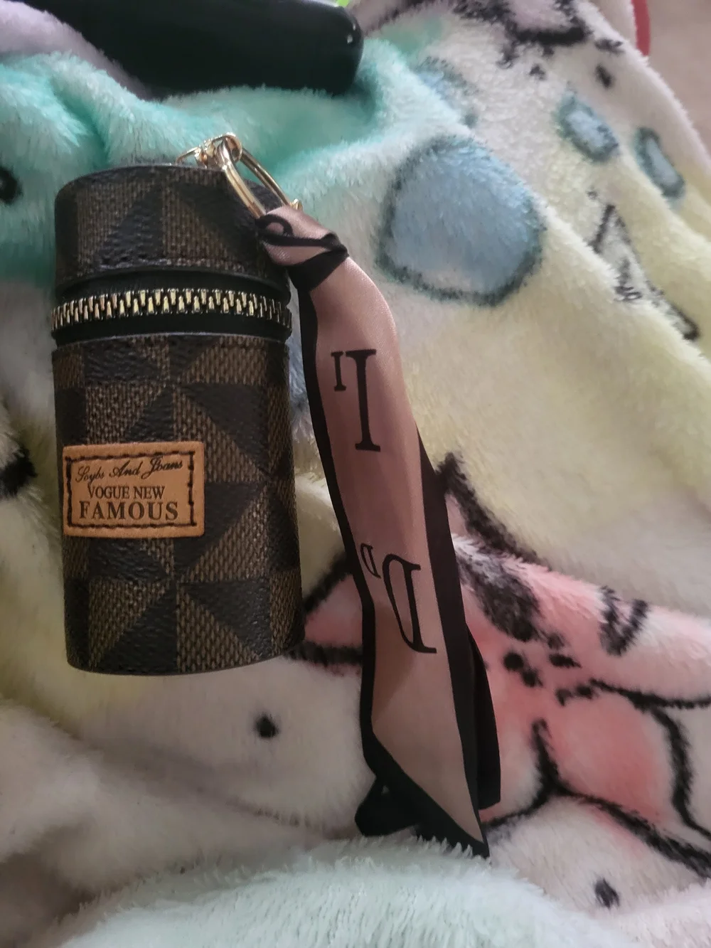 Vogue Brown Geometric Cylinder Lipstick Holder with Brown Scarf Accent